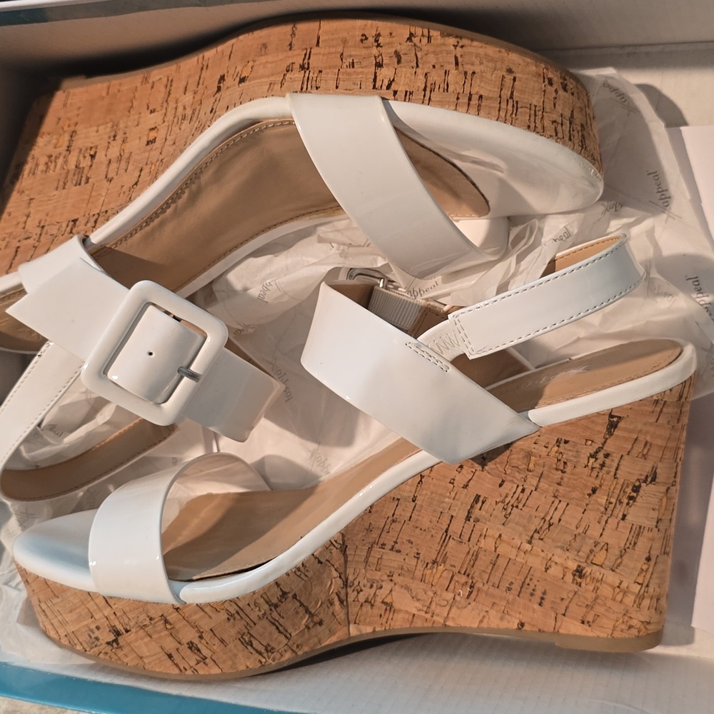 Xappeal White and Tan Wedge Sandals - Picture 2 of 4
